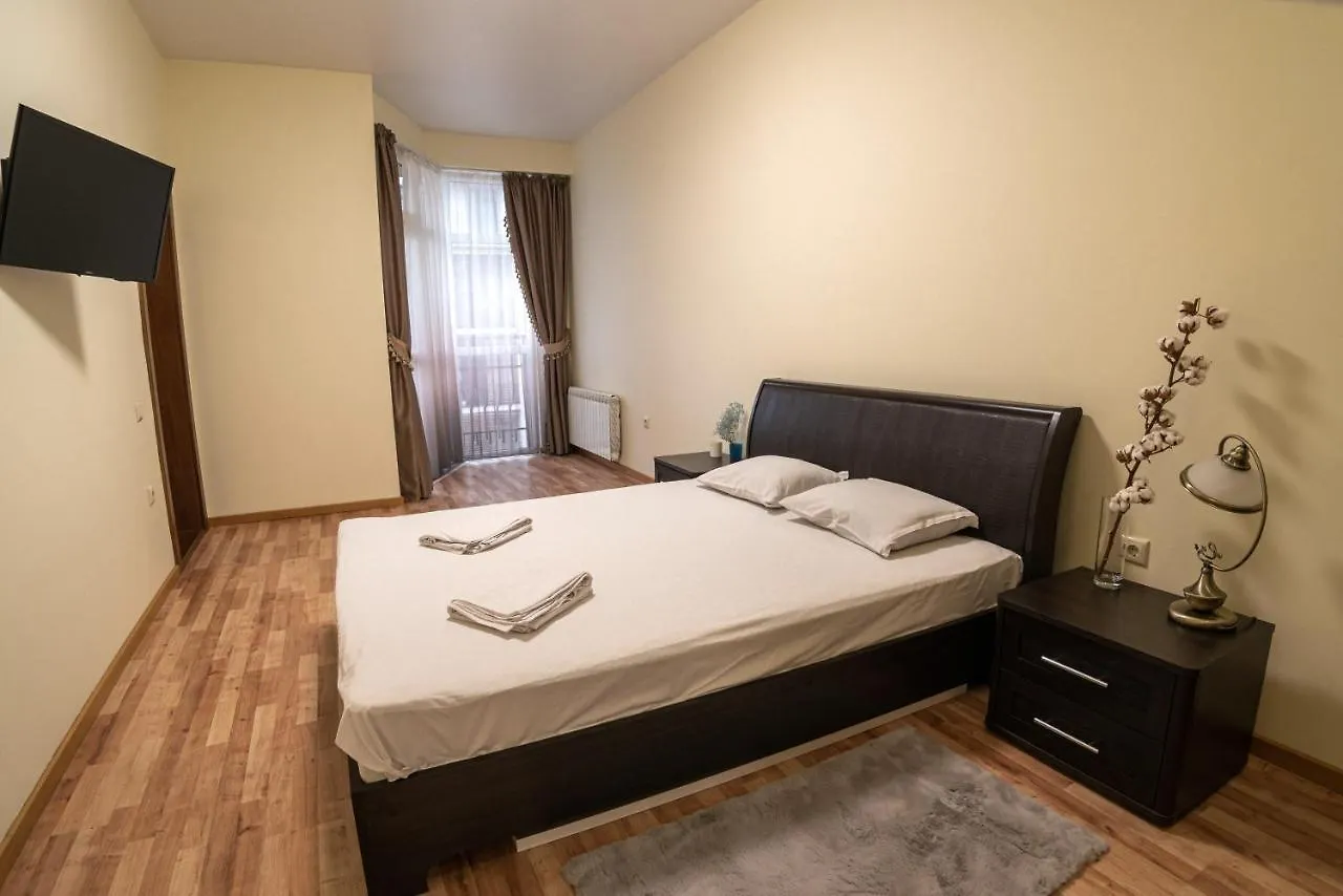 Comfort Apartment Lviv 0*,